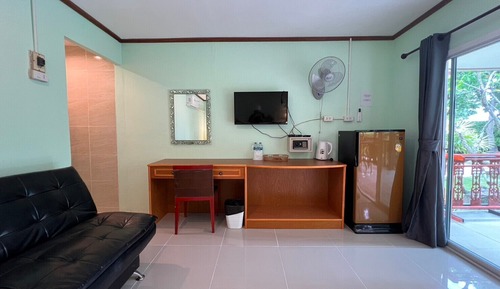 Deluxe Cottage with Double Bed and Garden View