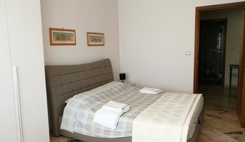 Classic Double Room, Private Bathroom (External)