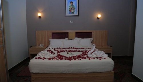 Deluxe Studio Suite