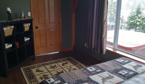 Business Suite, Private Bathroom (Cricket Hollow)