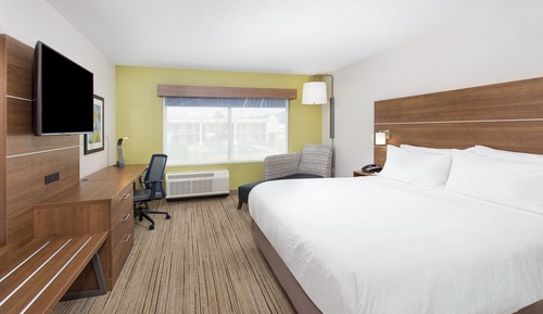 Standard Room, 1 King Bed, Accessible (Communications)