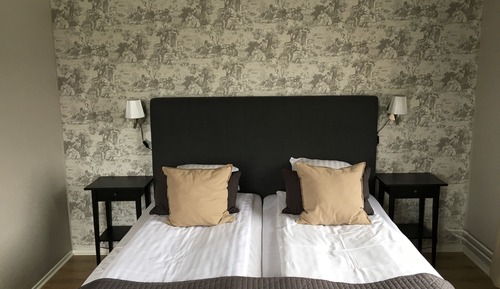 Standard Twin Room, Private Bathroom