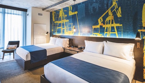 Standard Room, 2 Queen Beds, Accessible Bathtub, Non Smoking (Communications Accessible)