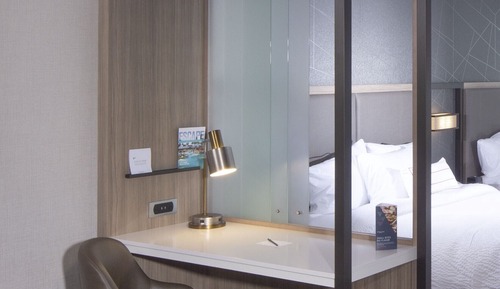 Studio Suite, Multiple Beds (Mobility/Hearing Accessible, Tub)
