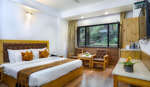 Jungle View with Balcony