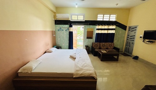 Ac Super Deluxe Room
