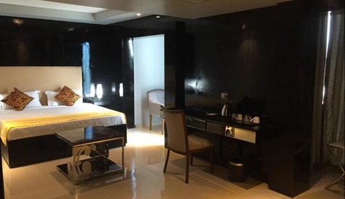 Basic Single Room, 1 Bedroom, City View