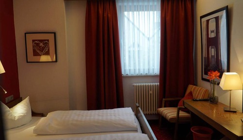 Standard Double Room, Private Bathroom (1)