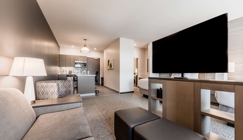 Studio, Kitchen (2 Queen Beds with Sofa Bed)