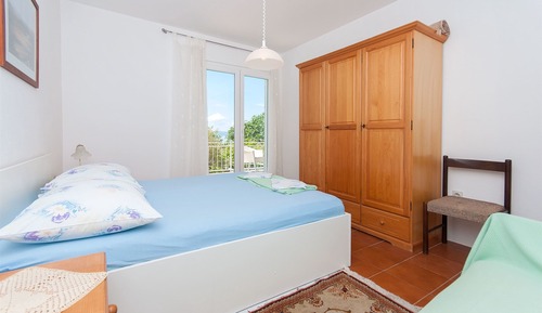 Apartment (A5)