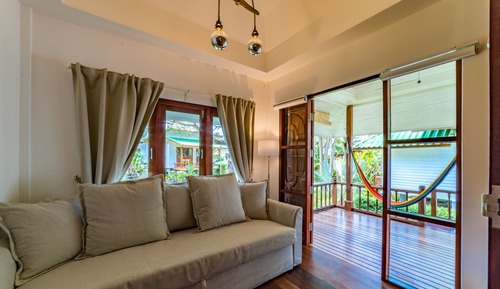 Comfort Villa, 1 King Bed with Sofa bed, Garden View, Garden Area