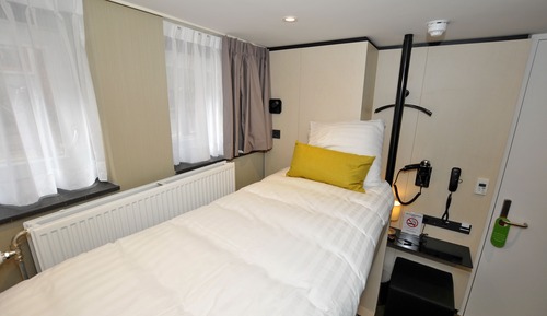Economy Single Room