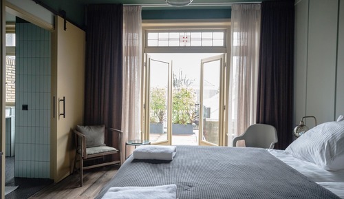 Suite, Terrace