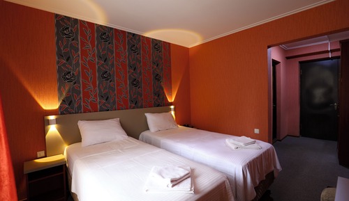 Comfort Double or Twin Room, Garden View