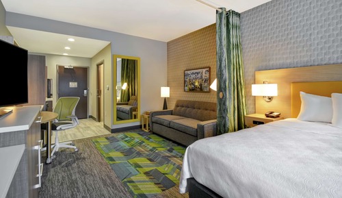 Studio Suite, 1 King Bed, Non Smoking