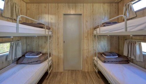 Standard Cabin, Lake View