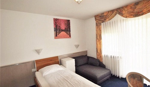 Single Room (107)