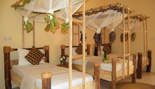 Triple Room