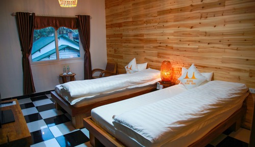 Twin Room, Mountain View