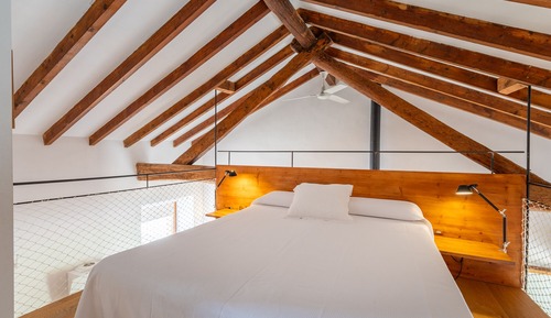 Superior Apartment, 2 Bedrooms, Terrace, Mountain View