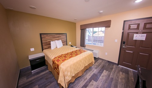 Standard Single Room