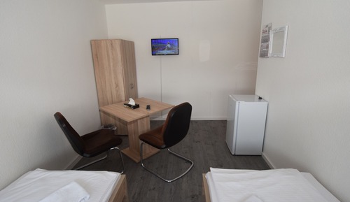 Room 93-09