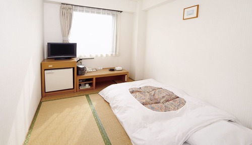 Japanese Style Room For 2 People, Smoking