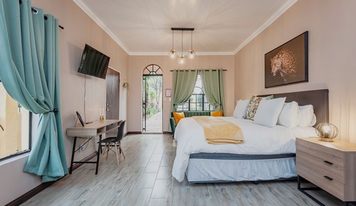 Premium Room