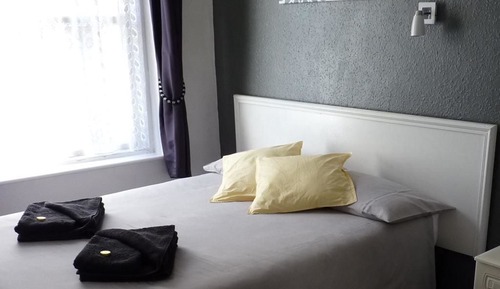 Basic Double Room, Shared Bathroom (Accommodation only)