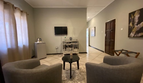 Executive Suite, 1 King Bed, Non Smoking