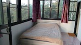 Classic Bungalow (No Air)