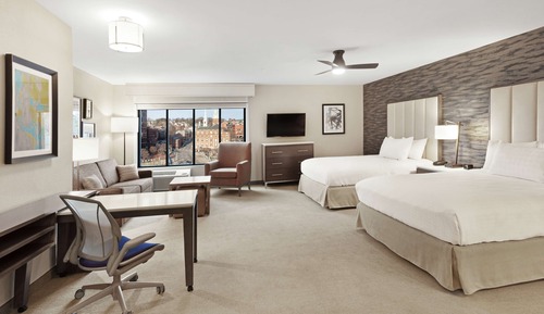 Studio, 2 Queen Beds, Accessible, River View (Bathtub)
