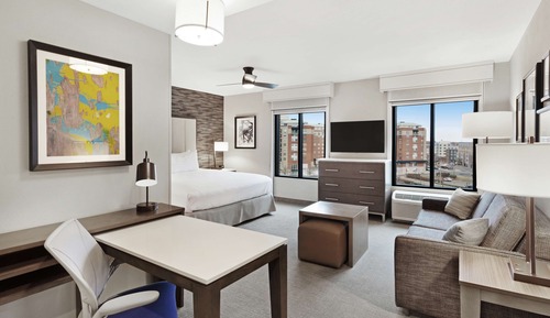 Studio Suite, 1 King Bed