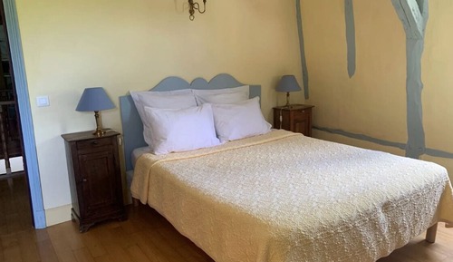 Comfort Room, Mountain View