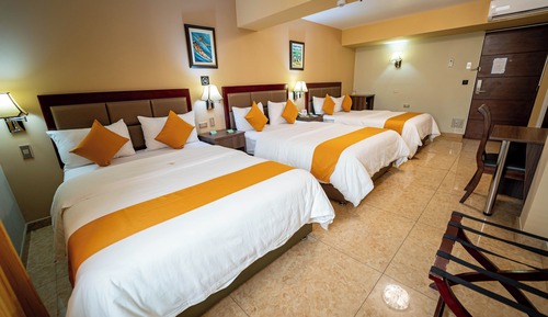 Triple Room