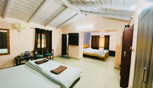 Family Room, 1 Bedroom, Valley View