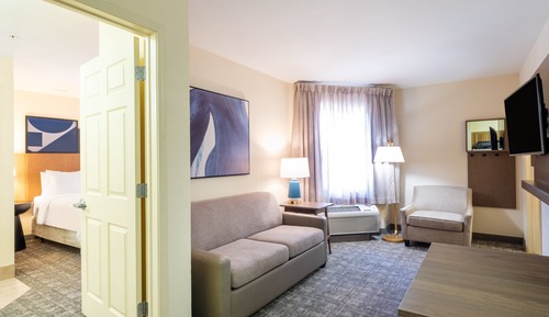 Suite, 2 Bedrooms, Kitchen