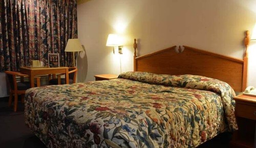 Standard Room, 1 King Bed, Non Smoking