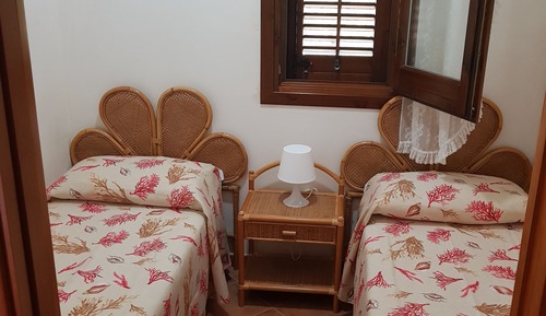 Family Room, 2 Bedrooms