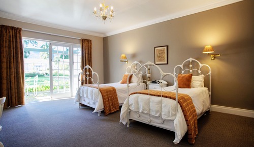 Village Room Twin 