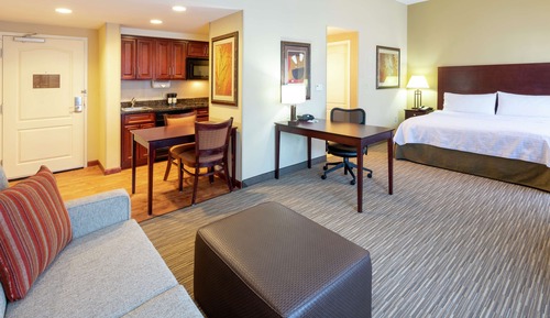 Studio Suite, 1 King Bed, Non Smoking