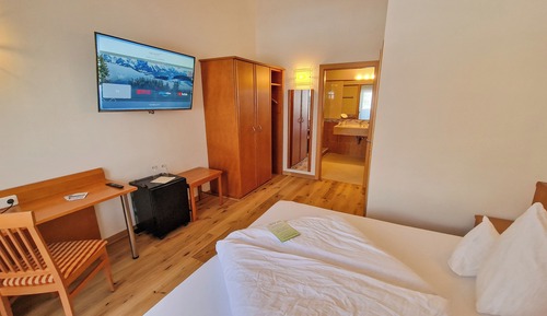 Classic Double Room