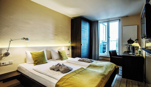 Double Room, Lake View (Landhaus)
