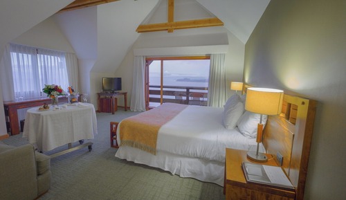Suite, 1 King Bed, Non Smoking