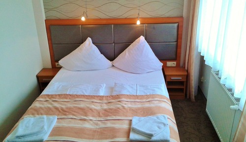 Classic Single Room