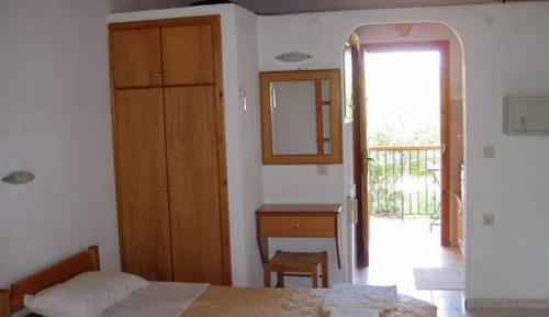 Studio, Garden View