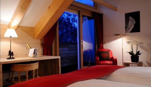 Double Room, Balcony, Mountain View