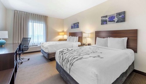 Standard Room, 2 Queen Beds, Non Smoking