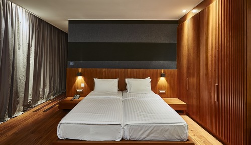 Suite, 2 Bedrooms, Balcony (Suite XL, 208 sqm)