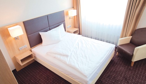 Room (Individual)